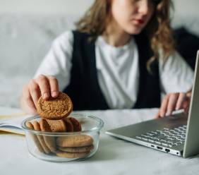 Mindful eating neboli vědomé stravování může být cestou ke štíhlému, zdravému tělu